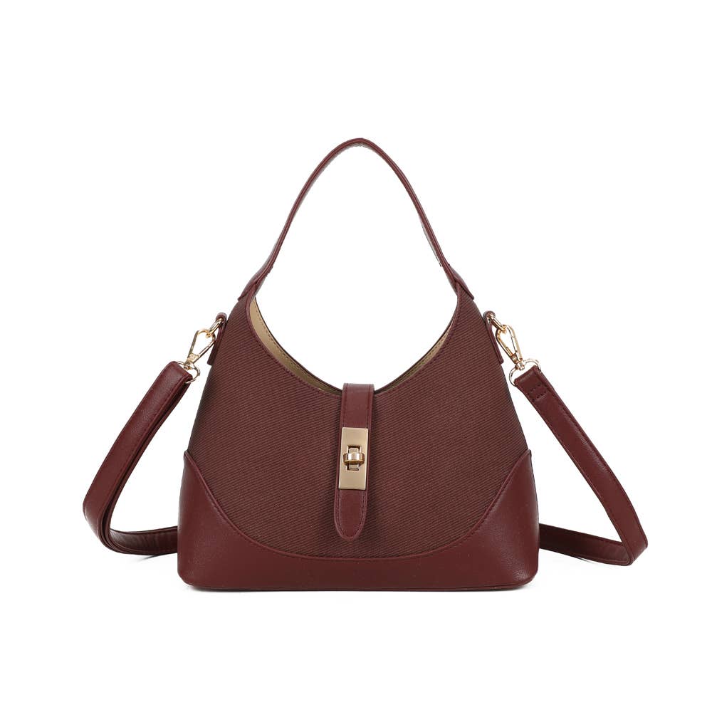 bolsa com linhas suaves e design equilibrado