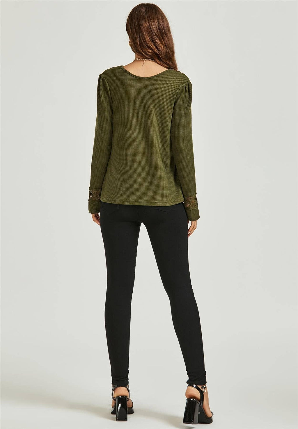 Top Reversível com Detalhe de Renda e Decote em V de Estilo Simples em Verde Oliva