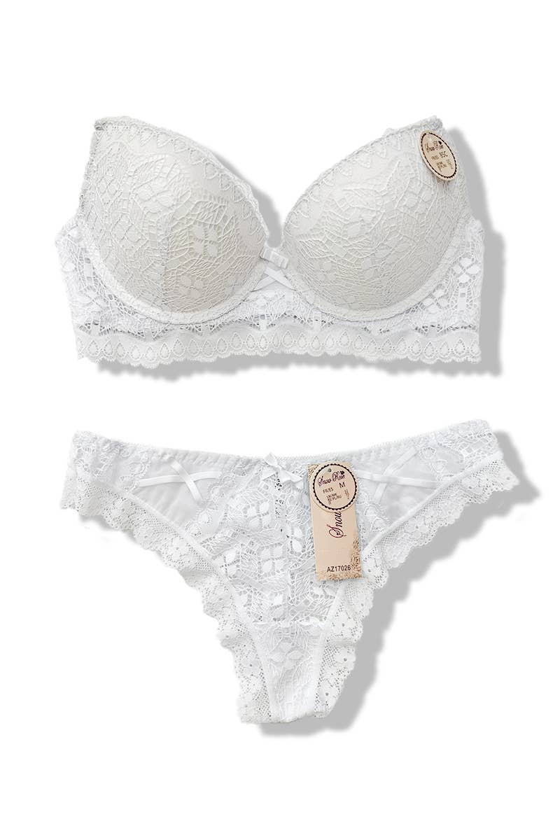 Conjunto de sutiã com aro e bojo + calcinha fio dental