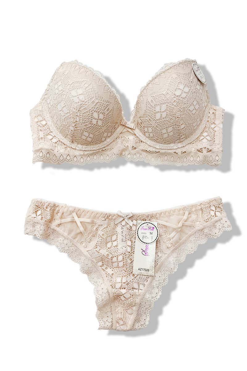 Conjunto de sutiã com aro e bojo + calcinha fio dental