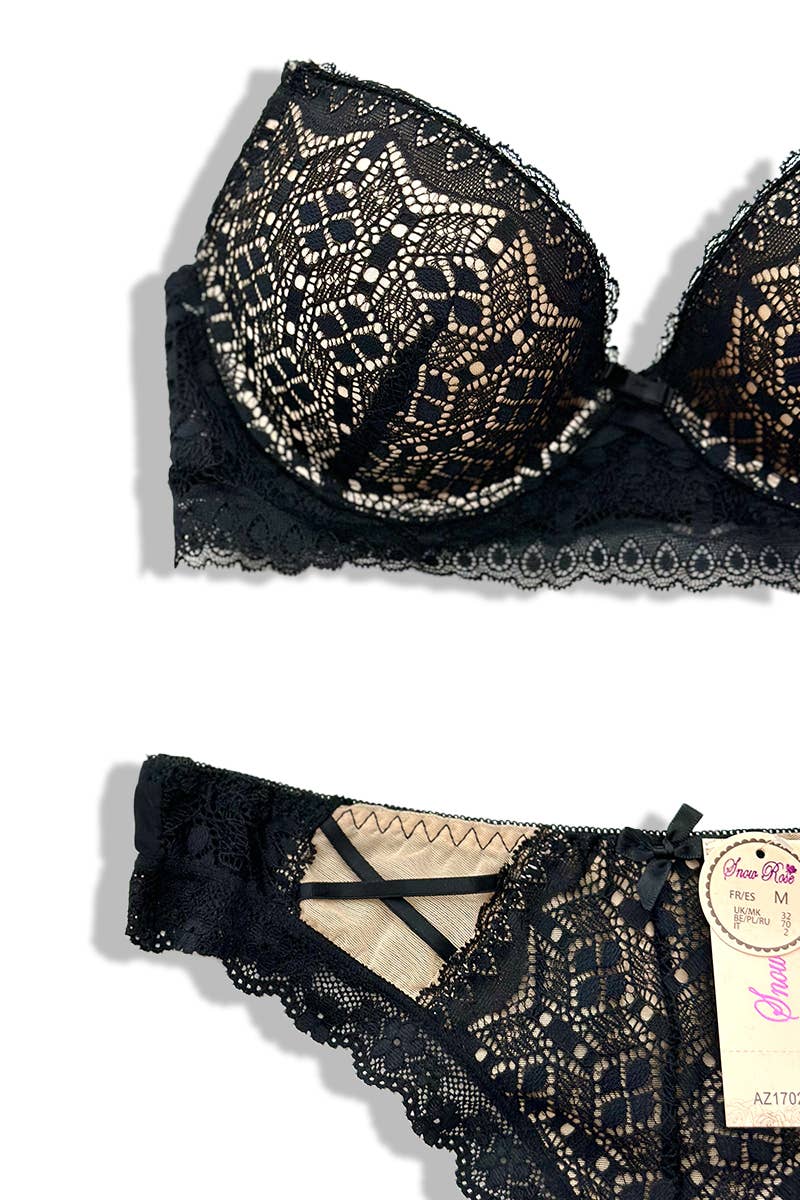 Conjunto de sutiã com aro e bojo + calcinha fio dental